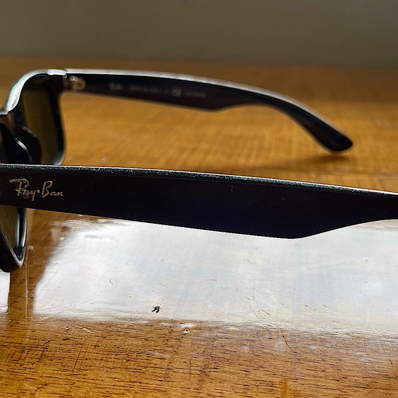 Ray-Ban “New Wayfarer 2132” Polarized Sunglasses, Unisex Style - Picture 5 of 11